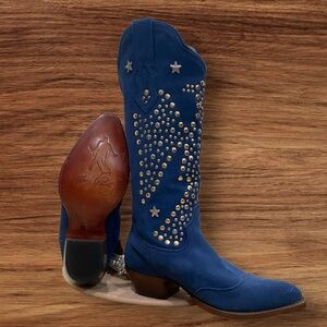 American‎ Rebel Elvis Presley Blue Suede Collection Cowboy Boots, size 8.5